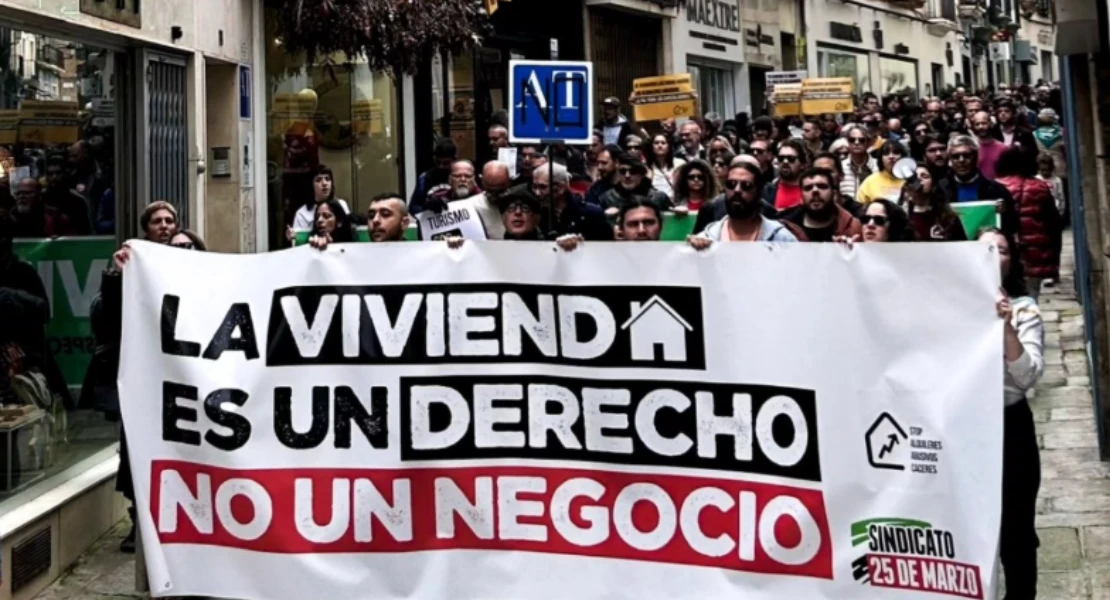 Convocan una manifestación en Cáceres contra el desahucio de Maricarmen