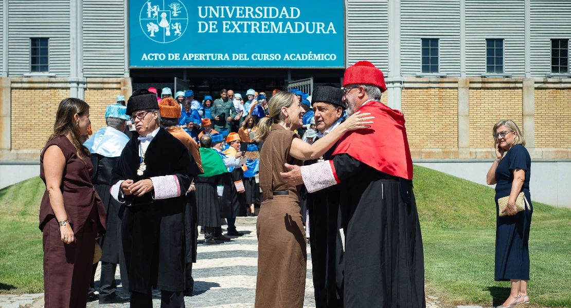 Guardiola en el inicio de curso de la UEx: “Que construir una vida aquí no suponga ninguna renuncia”