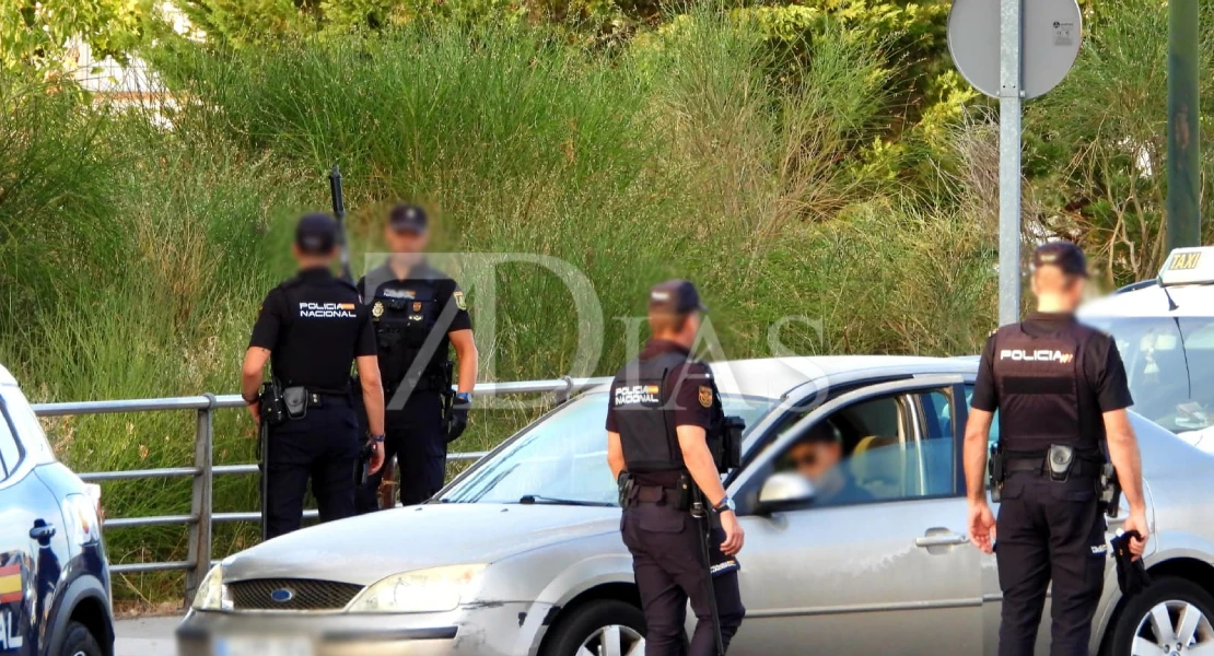 La Policía despliega un amplio dispositivo de controles en varios puntos de Badajoz
