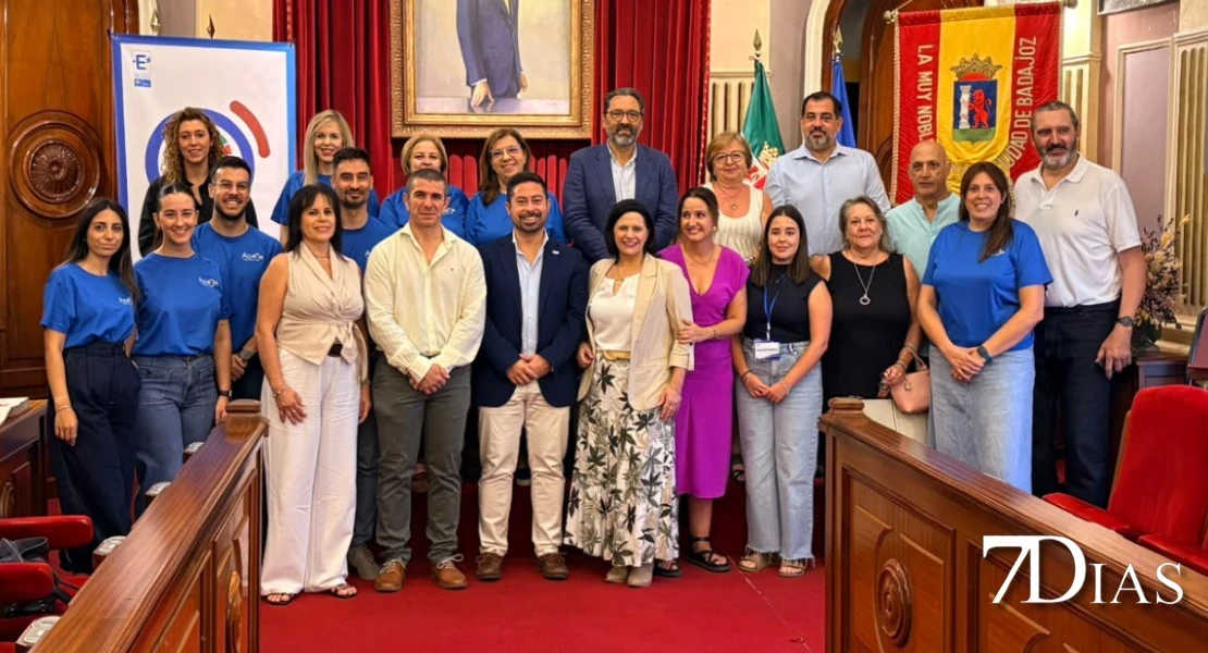 Badajoz reivindica el derecho de las personas con discapacidad auditiva a ser escuchadas