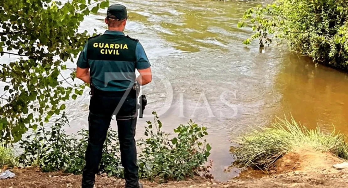 Hallan el cadáver de un hombre flotando en el río Guadiana