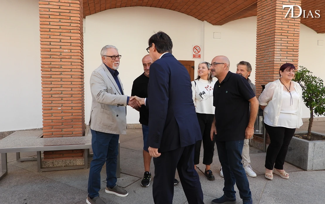 REPOR - Así ha sido la visita de Salvador Illa a la localidad pacense de La Zarza