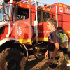 Un incendio calcina 20 hectáreas junto a la carretera de Sevilla en Badajoz