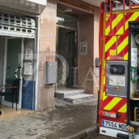 Incendio en un edificio de Valdepasillas en Badajoz