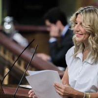 Díaz defiende un "efecto positivo" de la regularización pese a elevar el paro más de lo habitual