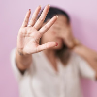 Ponen en marcha la ayuda económica para víctimas de violencias sexuales sin recursos en Extremadura