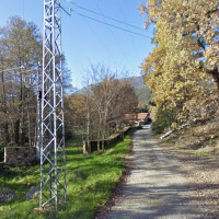 Muere una mujer tras volcar un vehículo sobre ella en Villanueva de la Vera