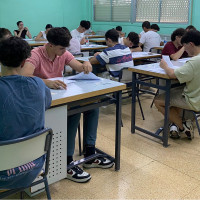 Los ocho mejores estudiantes de Bachillerato de Extremadura se llevan 900 €