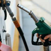 El descuento en la gasolina cambiará de octubre a diciembre