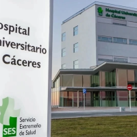 Una fuga de agua paraliza durante horas varios quirófanos en el Universitario de Cáceres