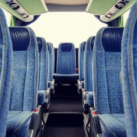 Extremadura modifica las ayudas de transporte y comedor escolar