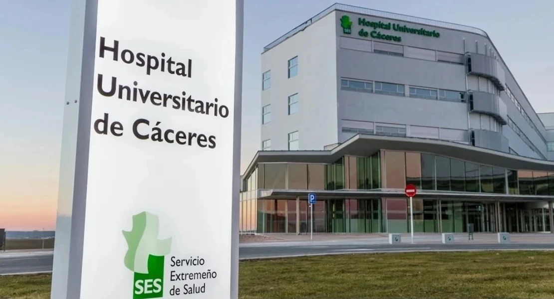 Una fuga de agua paraliza durante horas varios quirófanos en el Universitario de Cáceres