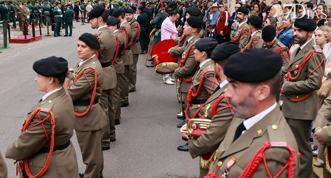 Imágenes del acto por la festividad de la Virgen del Pilar, patrona de la Guardia Civil