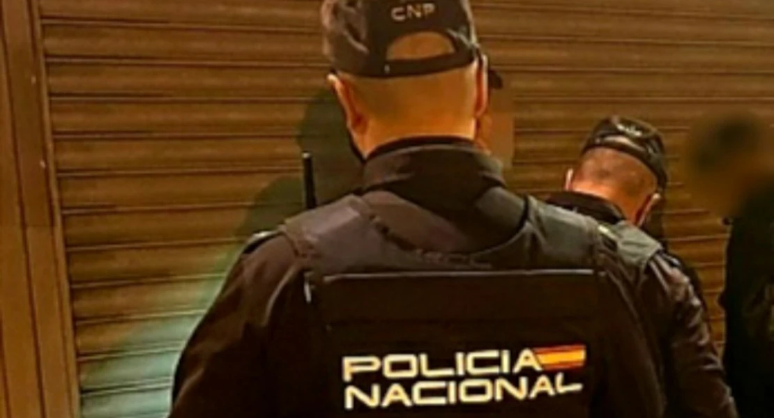 Caen dos personas en Badajoz con un arsenal de guerra en su propia casa