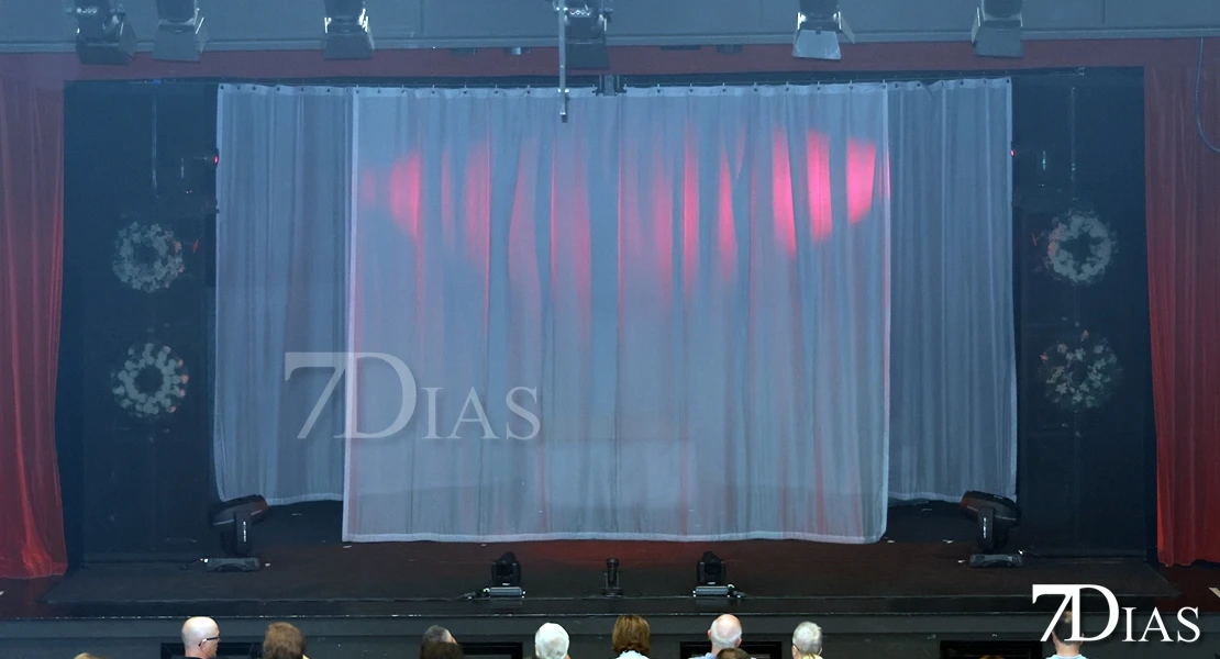 METER FOTOS EDU / Puebla de la Calzada levanta el telón: arranca el 45º Festival Nacional de Teatro Vegas Bajas