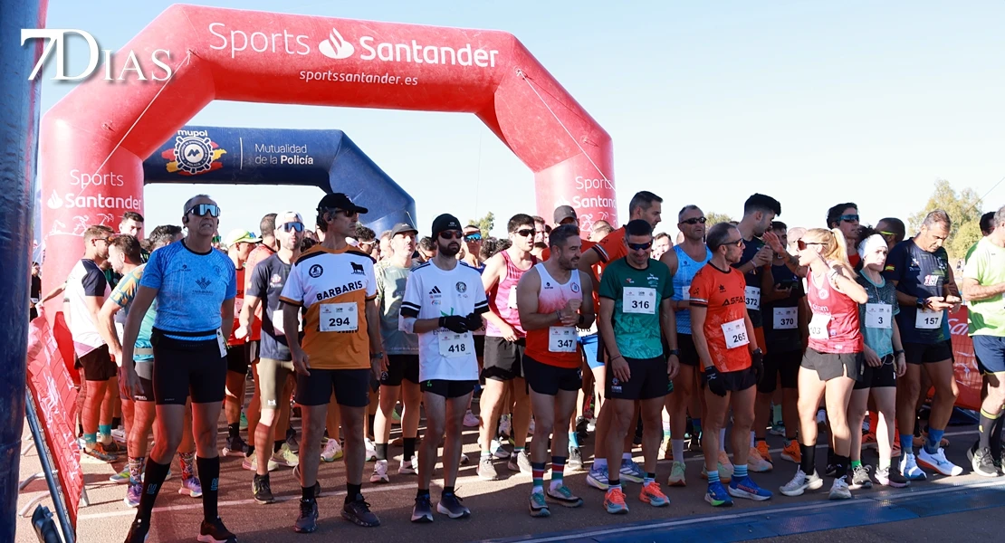REPOR: La carrera 091 deja deporte, solidaridad y buen ambiente en Badajoz