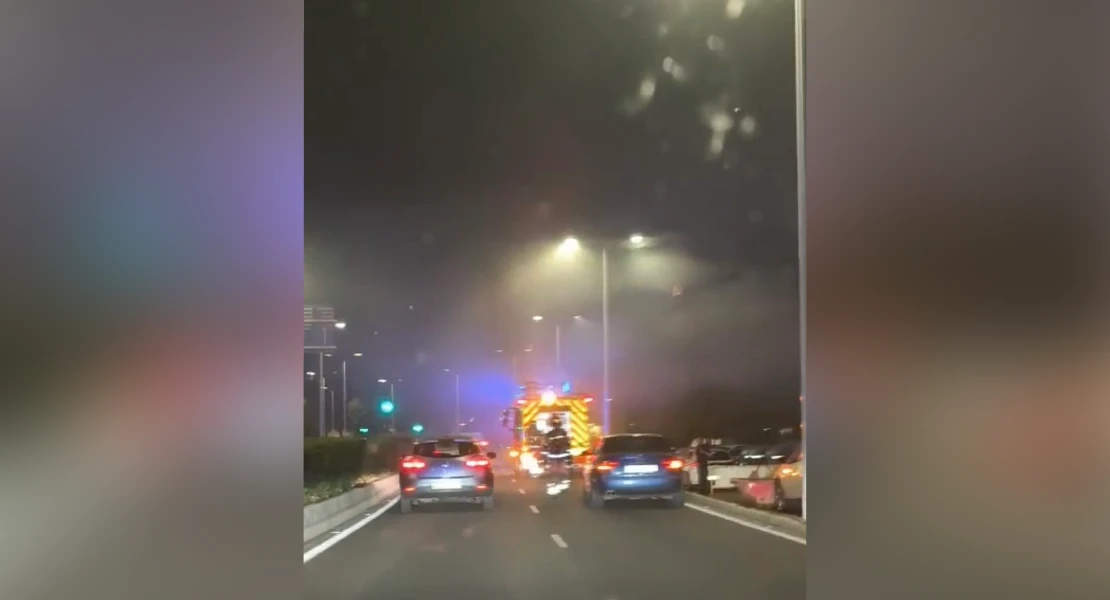 Amplio dispositivo de emergencias en la autopista de Badajoz