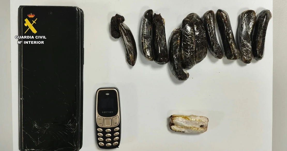 Evitan la introducción de droga y dos móviles en la cárcel de Cáceres