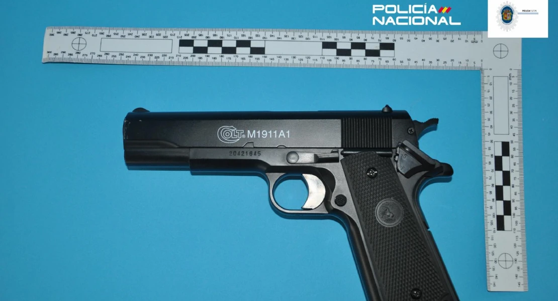 Detenido en Cáceres por amenazar a varias personas con una pistola de aire comprimido