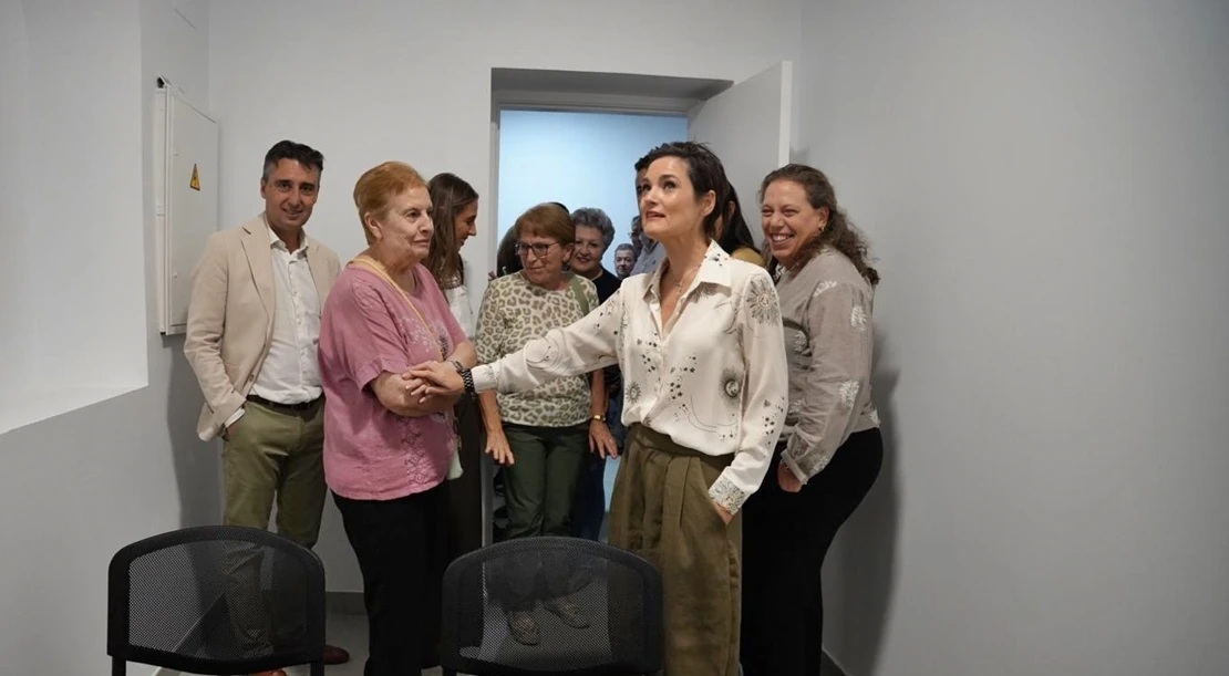 La Diputación de Badajoz equipa y reforma centros de mayores de titularidad municipal