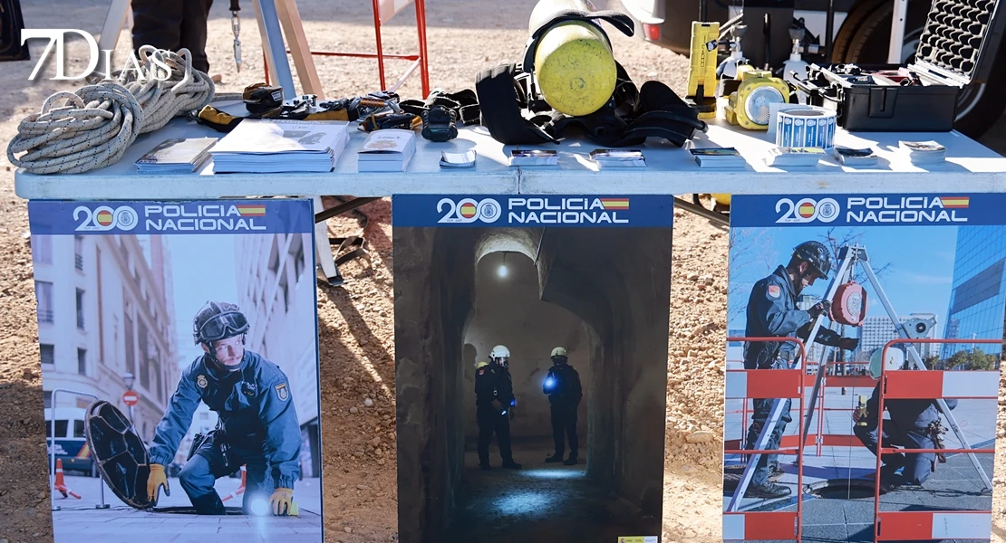 REPOR: La carrera 091 deja deporte, solidaridad y buen ambiente en Badajoz