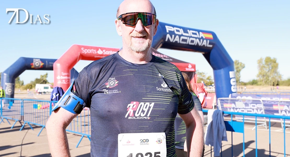 REPOR: La carrera 091 deja deporte, solidaridad y buen ambiente en Badajoz