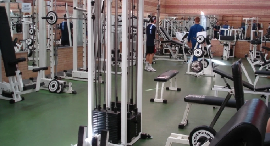 UGT carga contra el Ayto. de Badajoz tras el cierre del gimnasio de la Granadilla