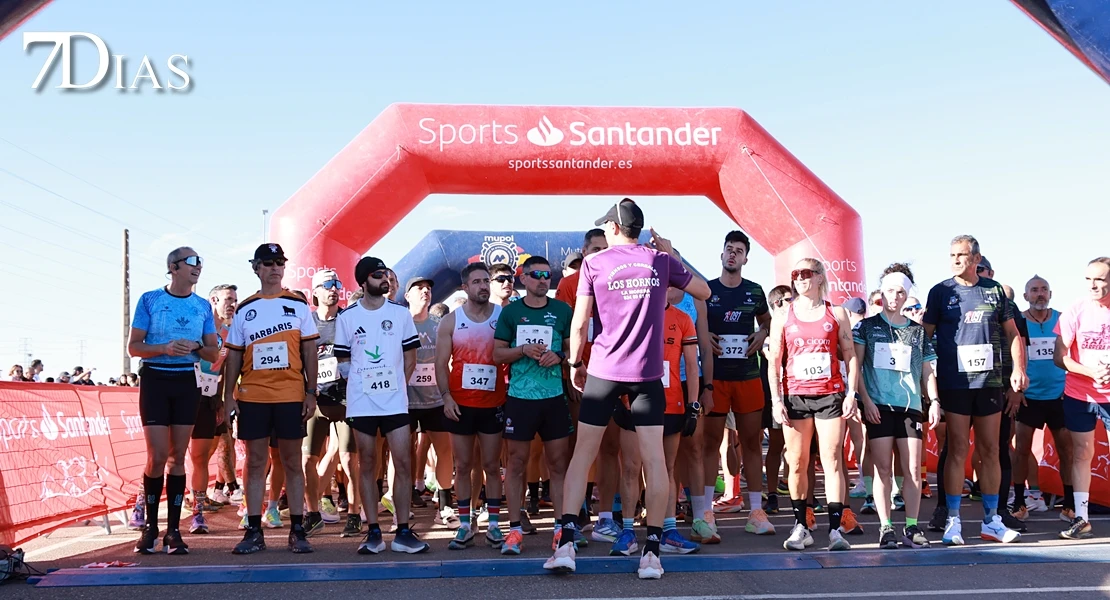REPOR: La carrera 091 deja deporte, solidaridad y buen ambiente en Badajoz