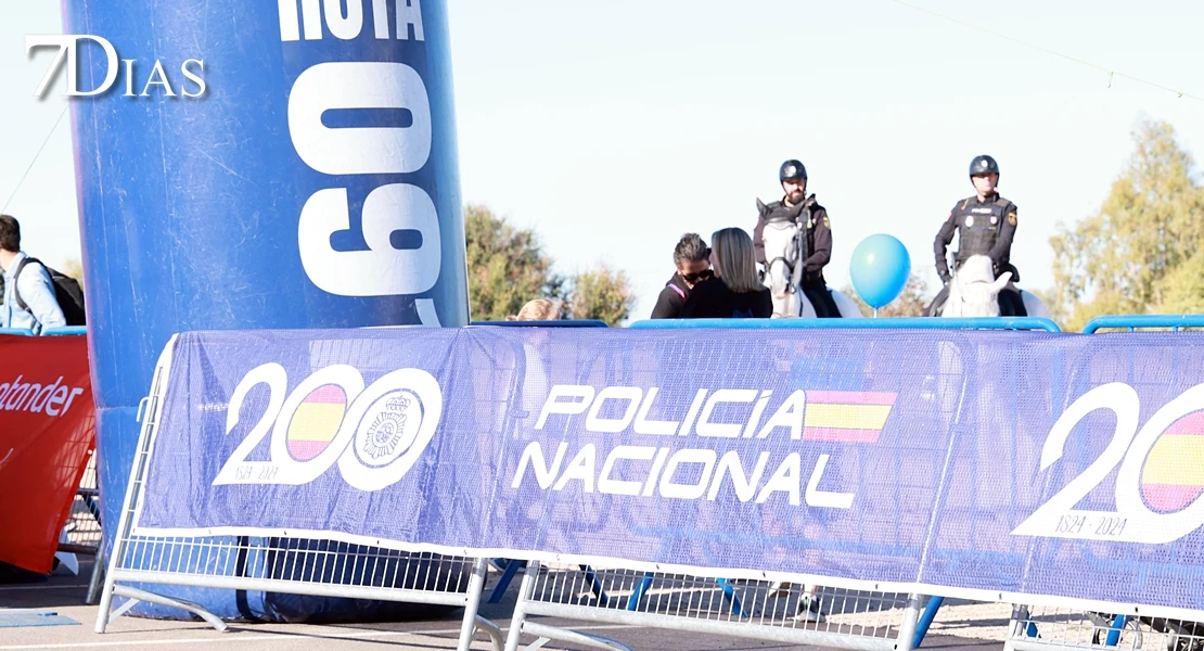 REPOR: La carrera 091 deja deporte, solidaridad y buen ambiente en Badajoz