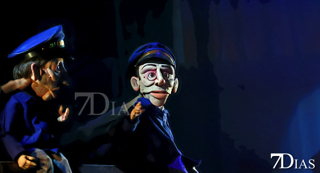 METER FOTOS EDU / Puebla de la Calzada levanta el telón: arranca el 45º Festival Nacional de Teatro Vegas Bajas