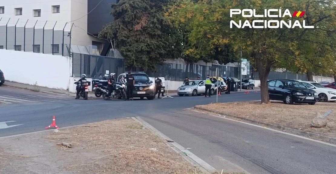 La Policía Nacional identifica a 131 personas en una operación en varias barriadas de Badajoz