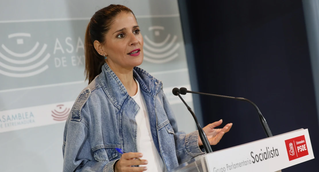 PSOE: "Extremadura necesita presupuestos con ambición, no cuentas que se abrazan a los poderosos"