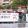 El temporal no frena la manifestación sobre una vivienda digna en Badajoz