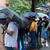 El temporal no frena la manifestación sobre una vivienda digna en Badajoz