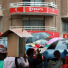 El temporal no frena la manifestación sobre una vivienda digna en Badajoz