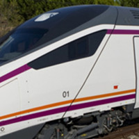 Chocan dos trenes de alta velocidad: dos vagones caen por un terraplén y hay heridos