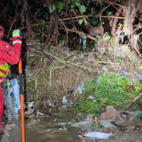 Buscan a una mujer arrastrada por el agua durante una crecida en Cataluña
