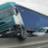 87 fallecidos en un mes: los datos de accidentes en España y Extremadura