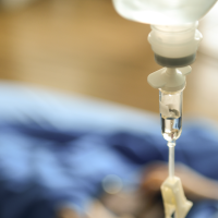 Detectan un defecto de calidad en un medicamento utilizado en el tratamiento del cáncer