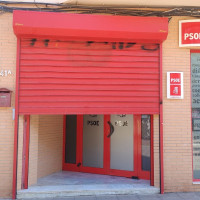 Vandalizan la sede del PSOE en Almendralejo: “Asesinos”