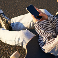 ESTUDIO: Un 55% de los menores sufre ansiedad o irritabilidad cuando sus padres les quitan el móvil