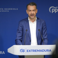 El PP asegura que ahora “Extremadura juega en primera división”