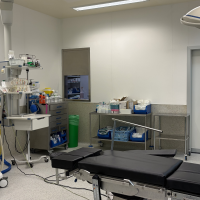 El Hospital Tierra de Barros cuenta desde ahora con un cuarto quirófano de Cirugía Mayor Ambulatoria