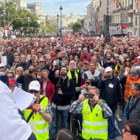 "Gobierne quien gobierne": los pensionistas desbordan las expectativas en su protesta