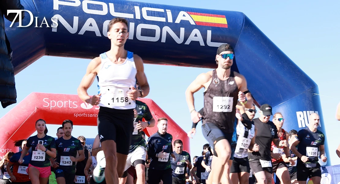 REPOR: La carrera 091 deja deporte, solidaridad y buen ambiente en Badajoz