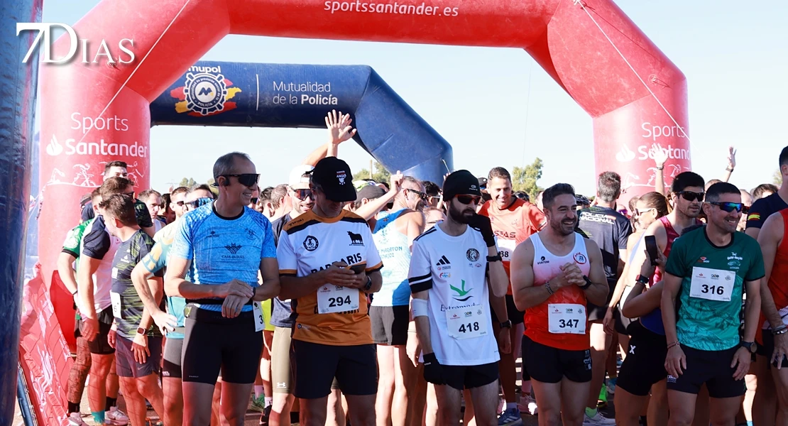 REPOR: La carrera 091 deja deporte, solidaridad y buen ambiente en Badajoz