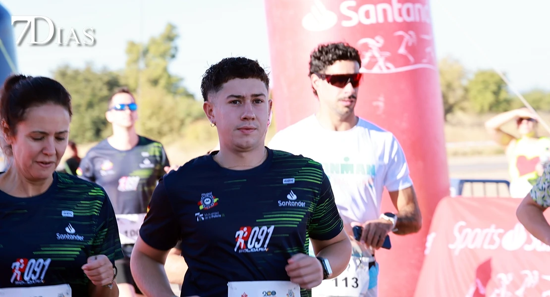 REPOR: La carrera 091 deja deporte, solidaridad y buen ambiente en Badajoz