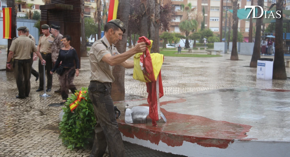 Badajoz celebra la II Edición del Acto de Homenaje a la Bandera con alumnos de centros educativos