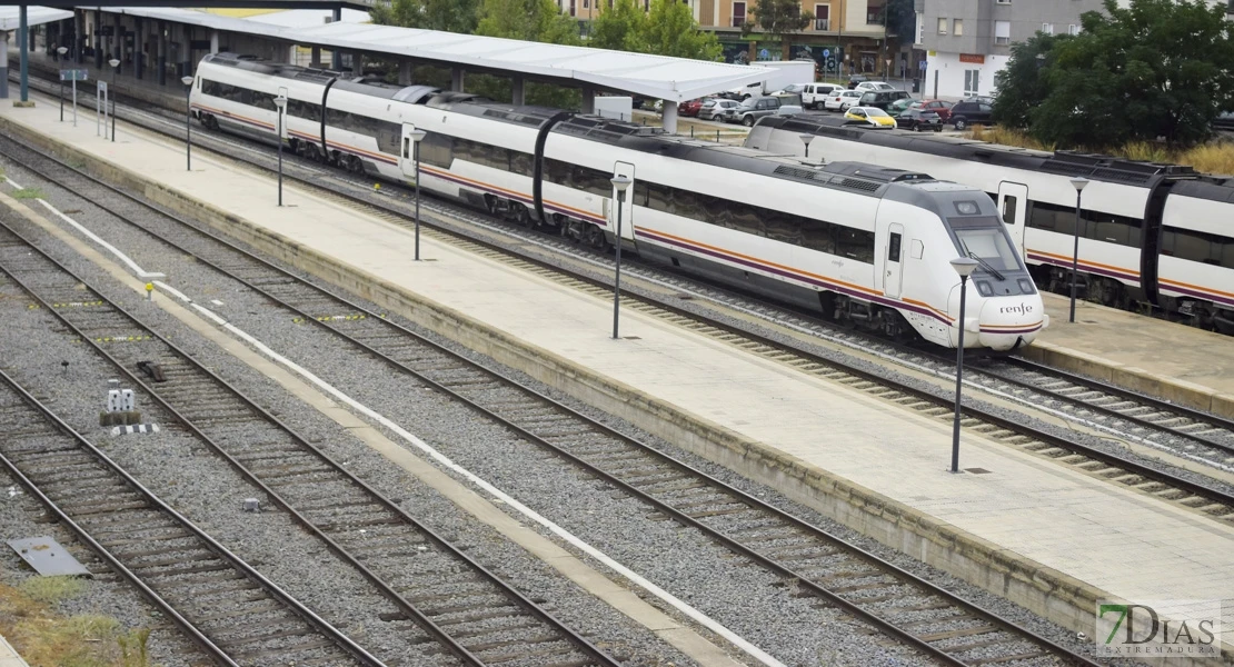 La Junta alerta de un nuevo revés para el ferrocarril extremeño