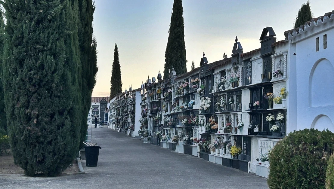 AFAMEVVA conmemora a las víctimas del franquismo con el entierro de tres personas identificadas